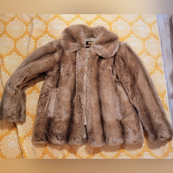 Vintage STEARNS Hansa Branta GOOSE DOWN faux fur Ladies Petite jacket coat Sz L - Picture 12 of 16